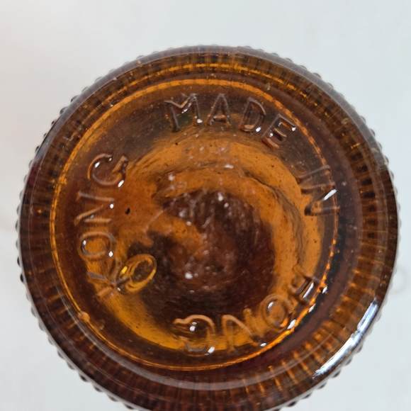 Minature Oil Lamp Made In Hong Kong 8" Tall Amber Stained Glass - Picture 5 of 10